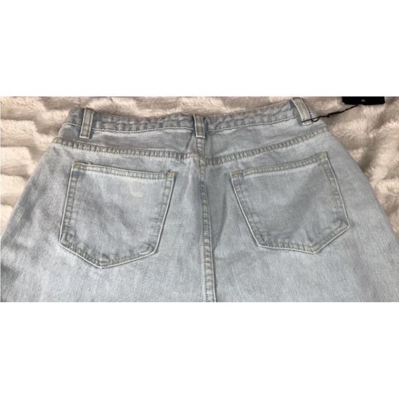 Pretty Little Thing Women’s Size 8 Wide Leg  Destroyed High Waist Jeans NWT - Picture 8 of 13